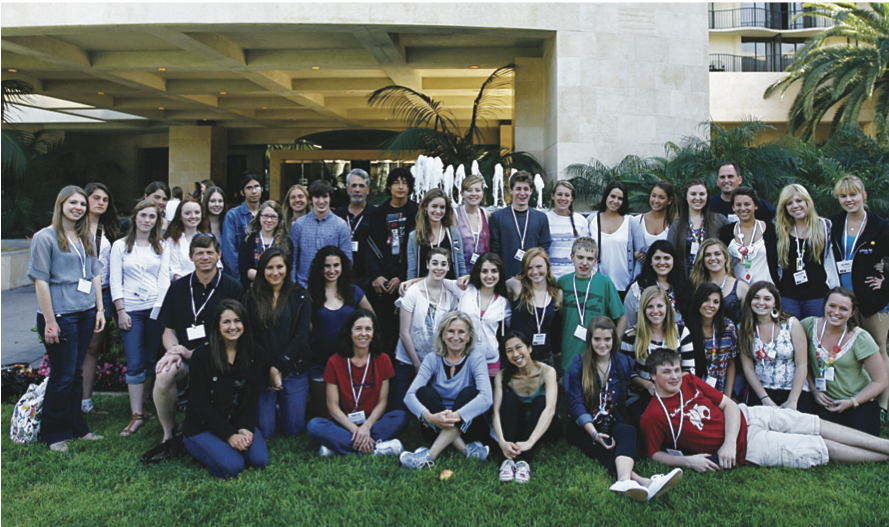 Journalism+and+Yearbook+Students+Attend+JEA%2FNSPA+Conference