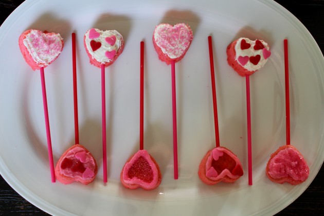 Valentines+Day+Heart+Cake+Pops